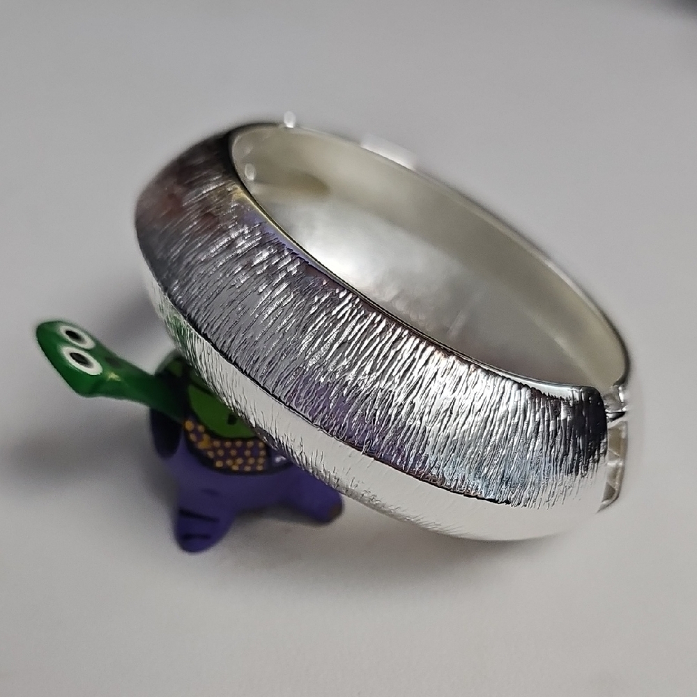Silver Textured Bangle Bracelet